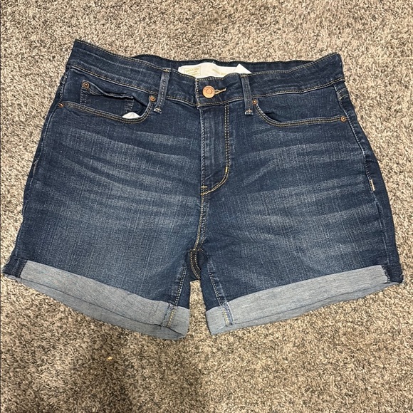 Mid Rise Jean Shorts Levi’s Gold - Picture 1 of 5